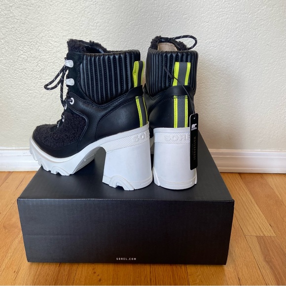 Brex Heel Cozy Lace - Picture 4 of 6